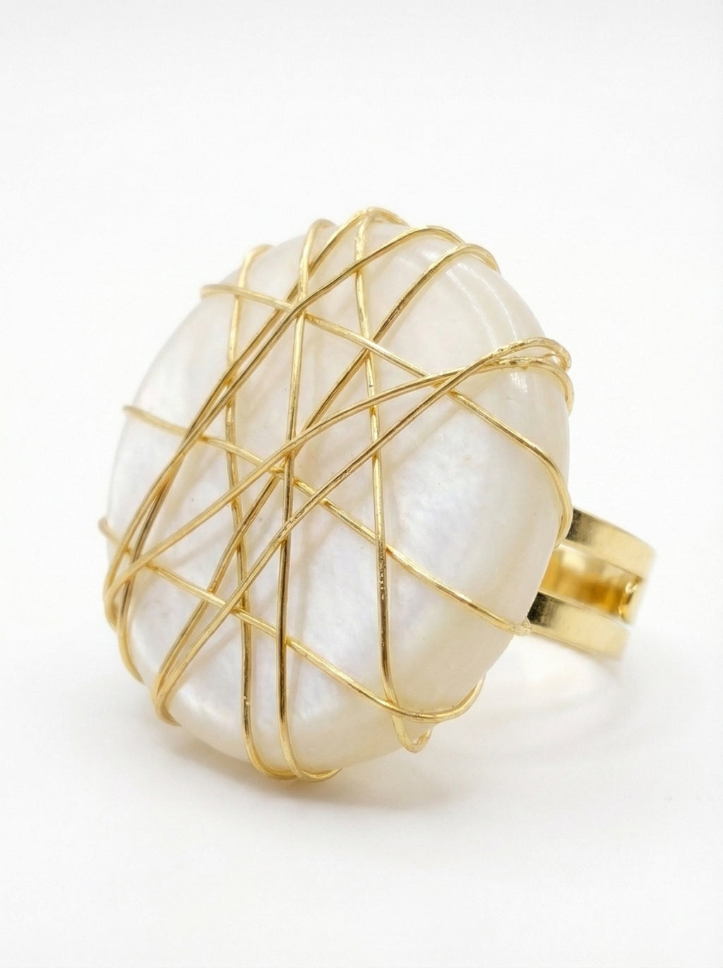 mother-of-pearl gold ring
