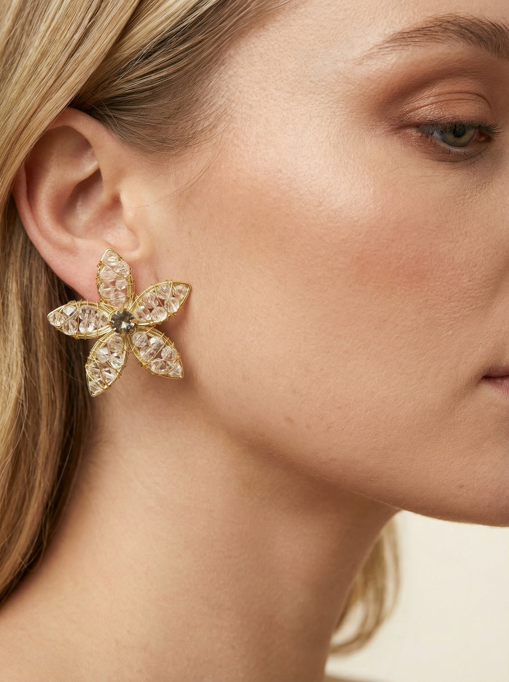 gold flower earrings